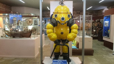 Panzertaucher im Museum in Espalion