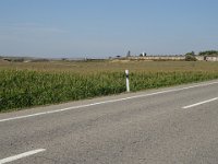 2022-10-16-13h04m52  im Norden Spaniens gibt es extrem viel Schweinezucht. Man sieht auf ca 200 km alle paar Minuten eine Anlage. Bevor man sie sieht, riecht man sie. Die armen Tiere.....