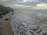2022-10-18-18h00m00  Abendliches Bad in Biarritz