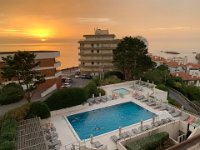 2022-10-18-19h12m48  unser Hotelpool öffnete leider erst 09:00 Uhr