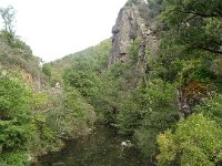 2022-10-25-13h48m32  Fahrt durch die Schlucht des Tarn.