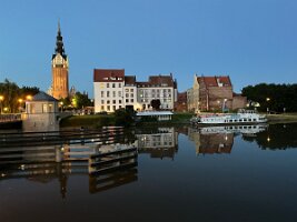 2025-07-29-21h26m35  schön wieder aufgebauter Stadtkern in Elblag